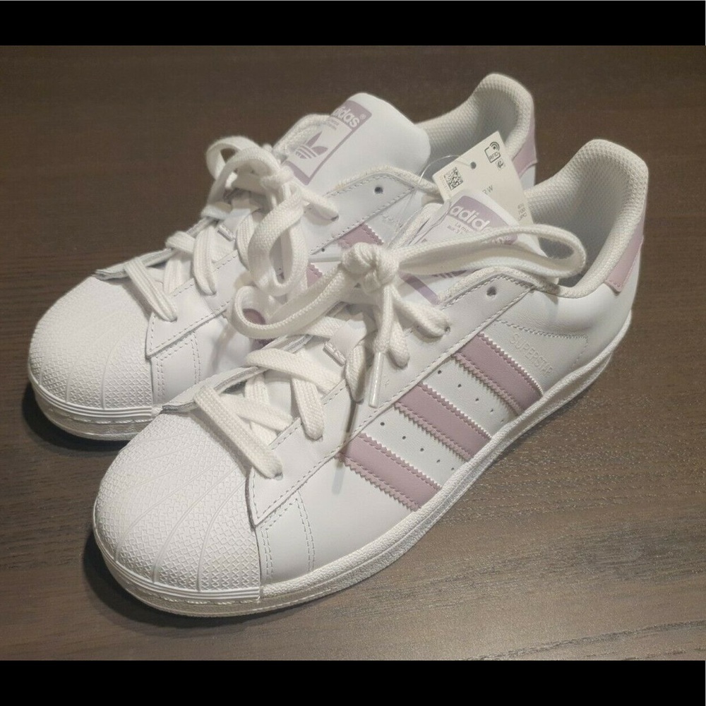 NWT Adidas cloud superstar white/purple